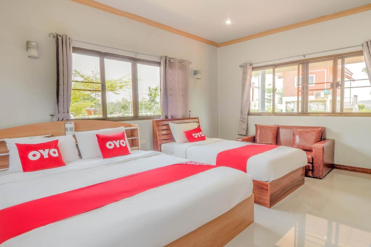 Oyo 748 Pada Homestay Muszi Kültér fotó