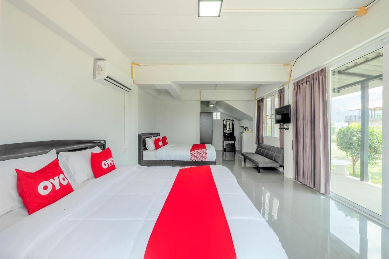 Oyo 748 Pada Homestay Muszi Kültér fotó