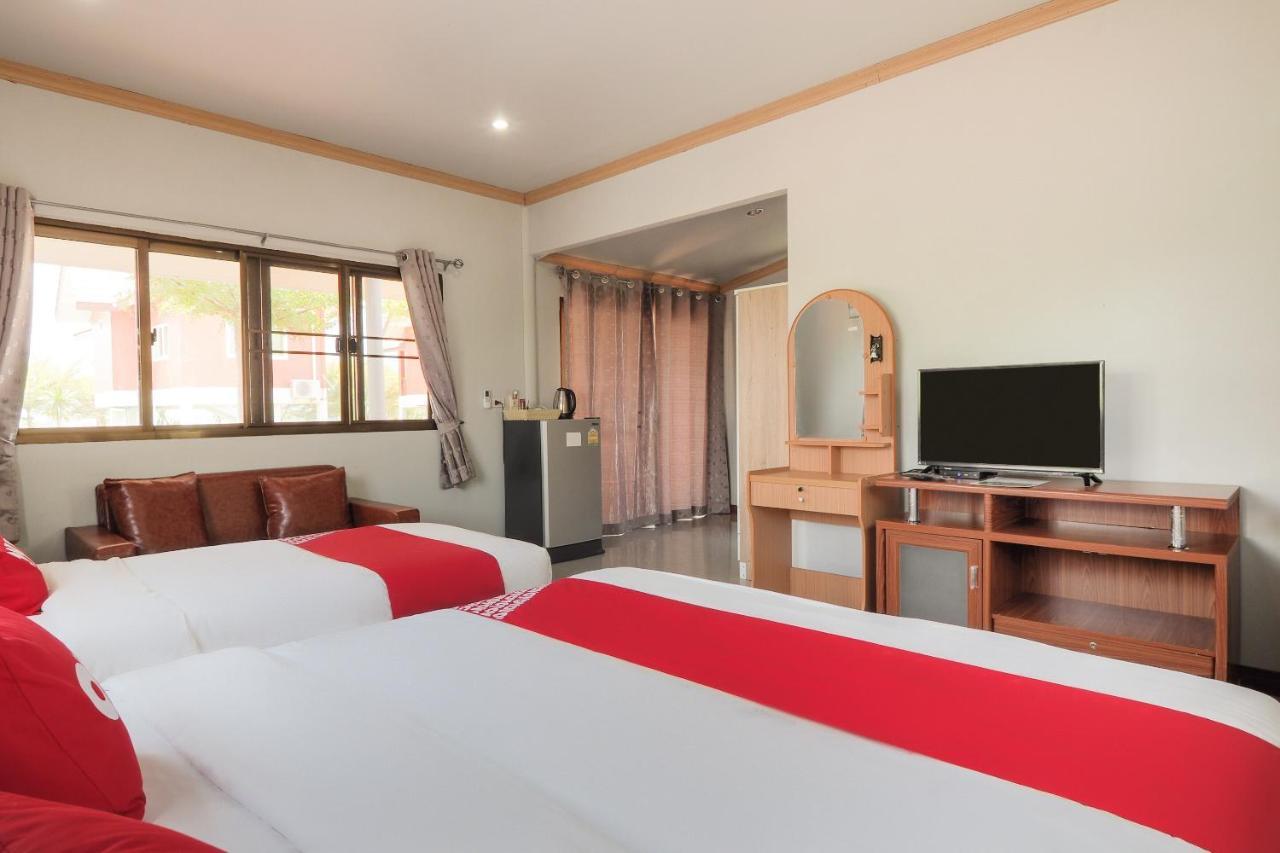 Oyo 748 Pada Homestay Muszi Kültér fotó